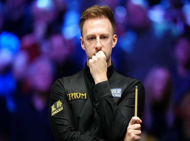 A fan's sneeze during the UK Championship match made the world number one ask for an ejection