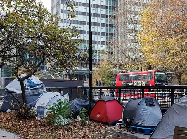 Asylum seekers say they were treated badly under UK program