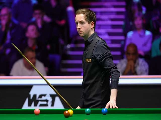 Scott Donaldson beats the previous world No. 1 at the UK Championship