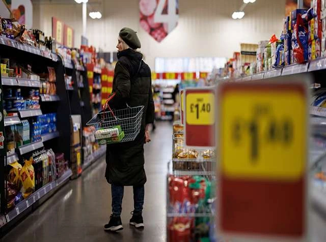 UK Grocery Sales Rise as Shoppers Switch to Health and Wellness